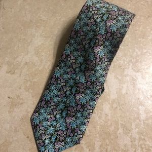 Pierre Cardin floral silk tie